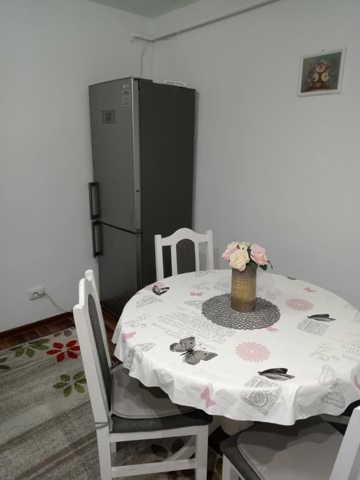 Penti Apartament Suceava Luaran gambar